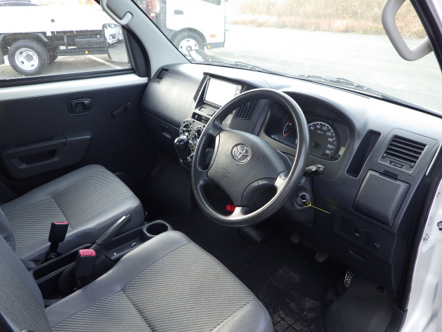 トヨタ ライトエース 小型 平ボディ DBF-S402U(99129) 6枚目