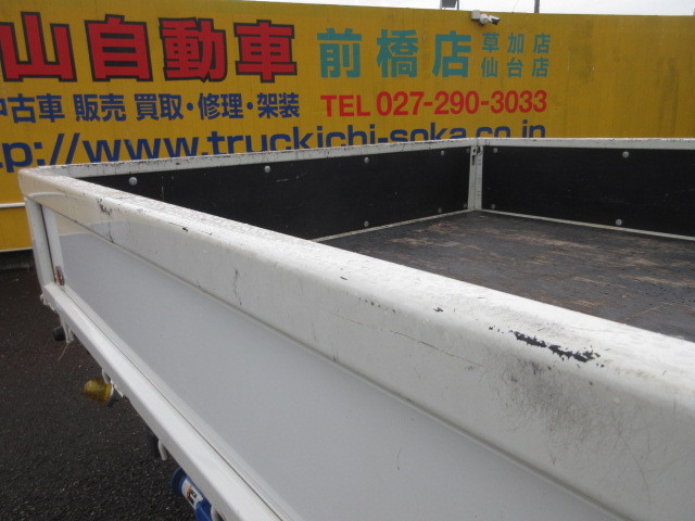 三菱ふそう キャンター 小型 平ボディ（クレーン付） 2PG-FEB50(99128) 45枚目