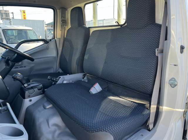 トヨタ ダイナ 小型 平ボディ 2RG-XZC605(99130) 15枚目