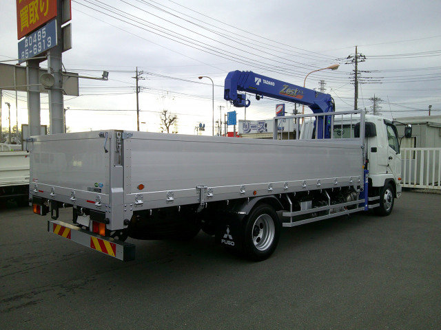 三菱ふそう ファイター 中型 平ボディ（クレーン付） 2KG-FK62F(99131) 5枚目