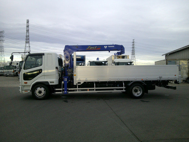 三菱ふそう ファイター 中型 平ボディ（クレーン付） 2KG-FK62F(99131) 8枚目