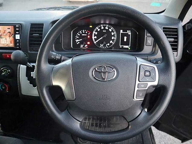 トヨタ ハイエース 小型 バン 3BF-TRH200V(99155) 4枚目