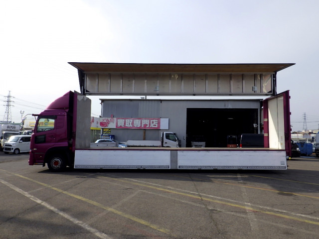 UDトラックス（日産） クオン 大型 ウィング 2PG-CG5CA(99157) 4枚目