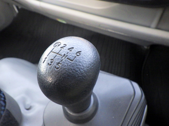 トヨタ ダイナ 小型 平ボディ 2RG-XZU710(99156) 13枚目