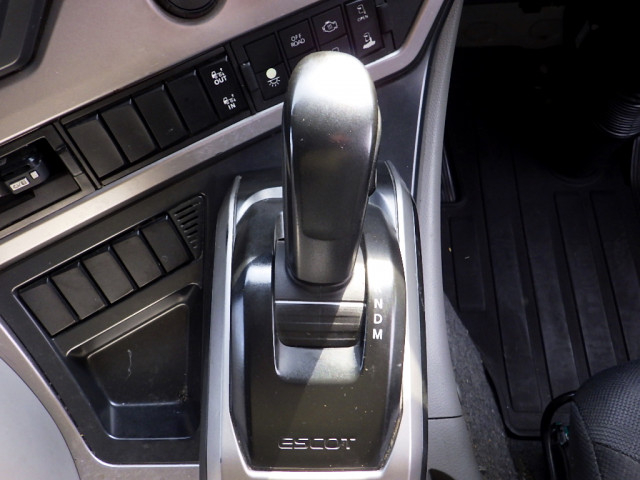 UDトラックス（日産） クオン 大型 ウィング 2PG-CG5CA(99157) 13枚目