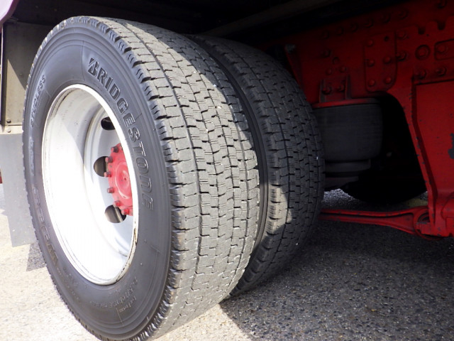 UDトラックス（日産） クオン 大型 ウィング 2PG-CG5CA(99157) 21枚目