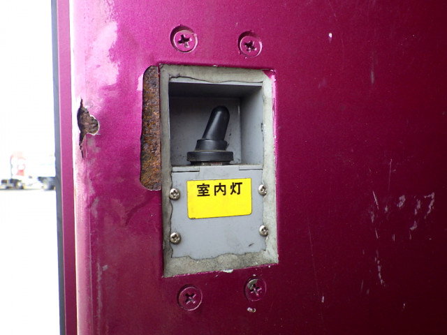 UDトラックス（日産） クオン 大型 ウィング 2PG-CG5CA(99157) 34枚目