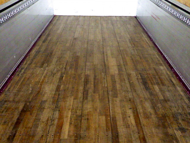 UDトラックス（日産） クオン 大型 ウィング 2PG-CG5CA(99157) 36枚目