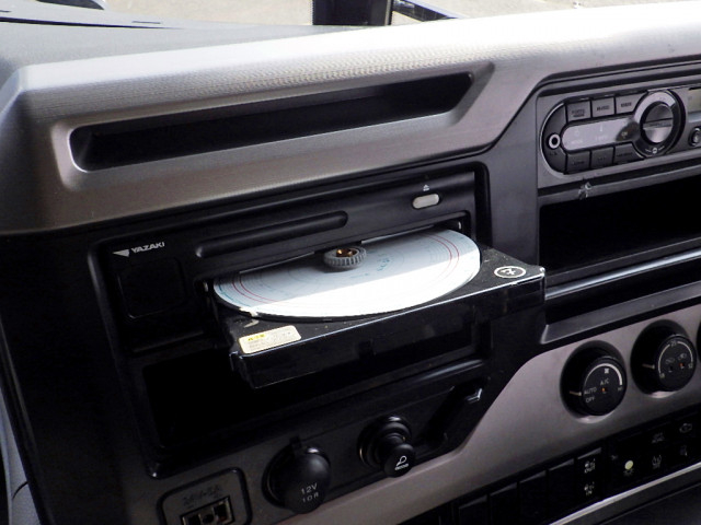 UDトラックス（日産） クオン 大型 ウィング 2PG-CG5CA(99157) 43枚目