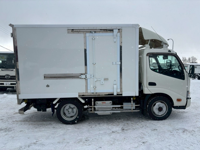 日野 デュトロ 小型 バン 2KG-XZU675M(99160) 5枚目