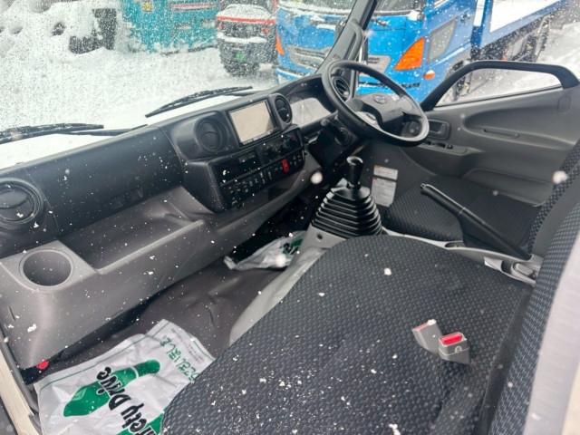 日野 デュトロ 小型 バン 2KG-XZU675M(99160) 36枚目