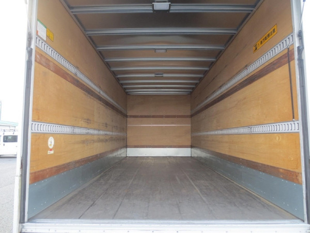 いすゞ フォワード 中型 バン 2RG-FRR90S2(99162) 10枚目