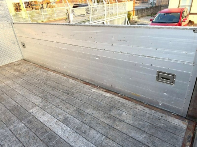 UDトラックス（日産） コンドル 増トン 平ボディ（クレーン付） 2RG-BSR90S2(99165) 9枚目