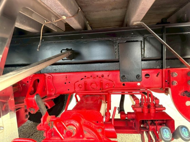 UDトラックス（日産） コンドル 増トン 平ボディ（クレーン付） 2RG-BSR90S2(99165) 16枚目