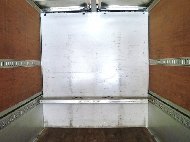 UDトラックス（日産） クオン 大型 ウィング 2PG-CG5CA(99167) 12枚目