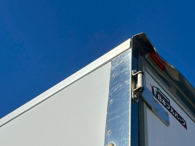 いすゞ エルフ 小型 冷蔵冷凍バン 2RG-NPR88YN(99166) 44枚目