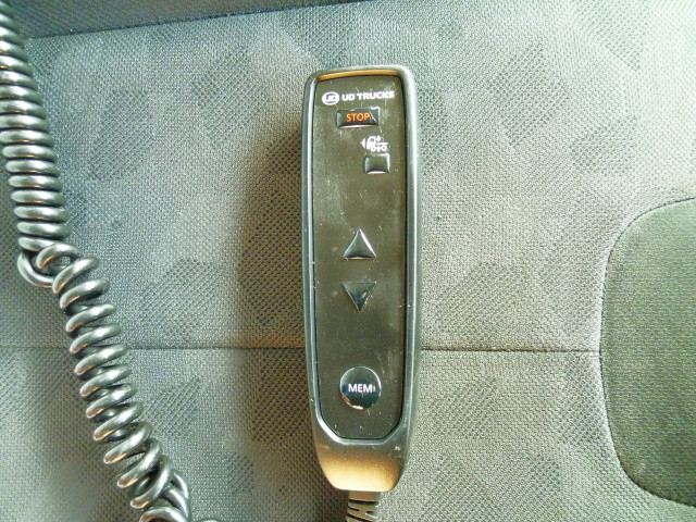 UDトラックス（日産） クオン 大型 ウィング 2PG-CG5CA(99167) 37枚目