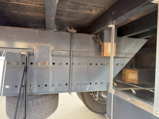 日野 プロフィア 大型 平ボディ 2DG-FR1AJA(99168) 7枚目