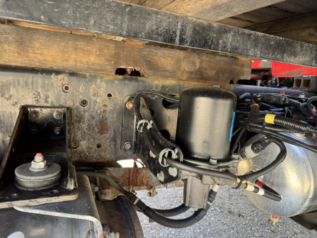 日野 レンジャー 中型 平ボディ（クレーン付） 2KG-FC2ABA(99170) 27枚目