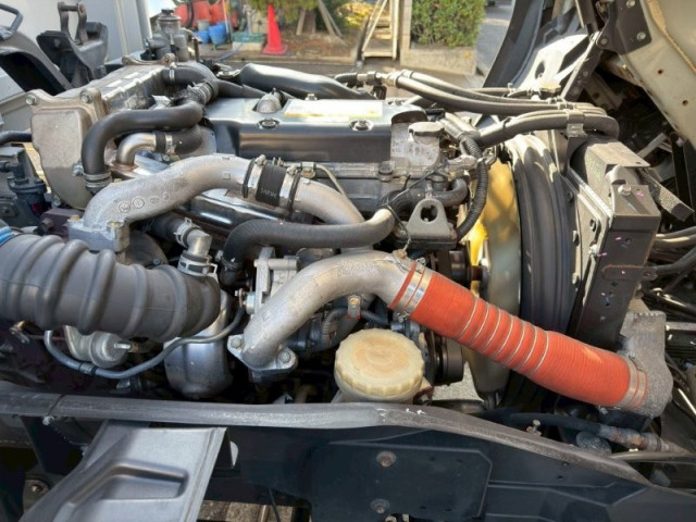 いすゞ フォワード 増トン ウィング 2RG-FSR90T2(99171) 23枚目