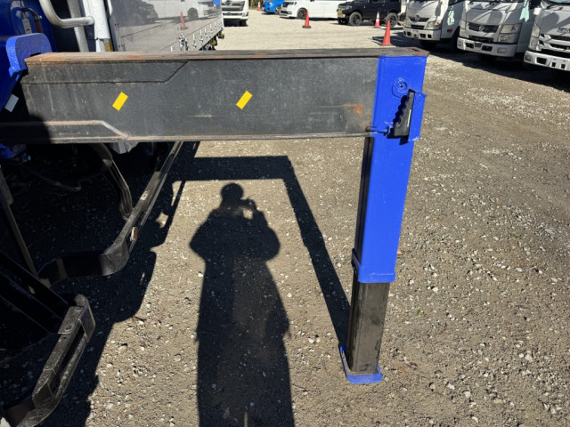 いすゞ フォワード 中型 平ボディ（クレーン付） 2RG-FRR90S2(99172) 19枚目