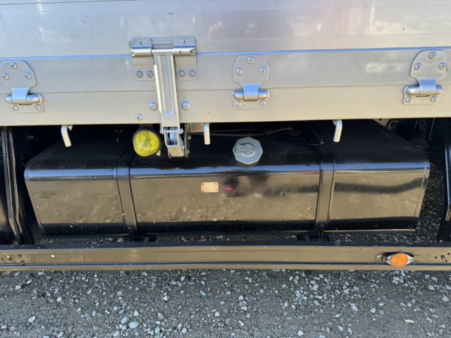 いすゞ フォワード 中型 平ボディ（クレーン付） 2RG-FRR90S2(99172) 28枚目