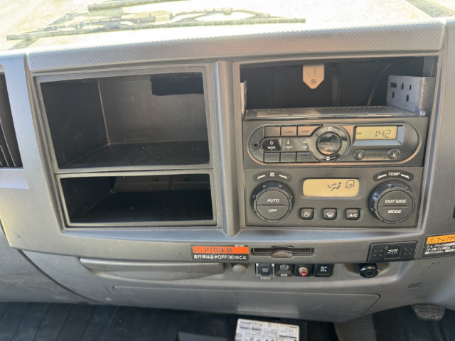 いすゞ フォワード 中型 平ボディ（クレーン付） 2RG-FRR90S2(99172) 31枚目