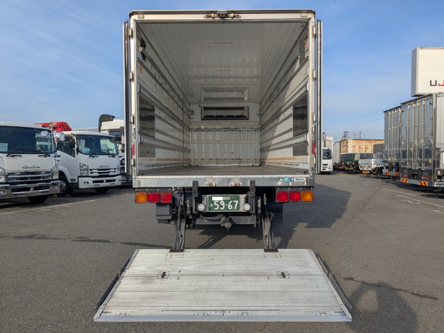 三菱ふそう ファイター 増トン 冷蔵冷凍バン 2KG-FK62FZ(99173) 9枚目