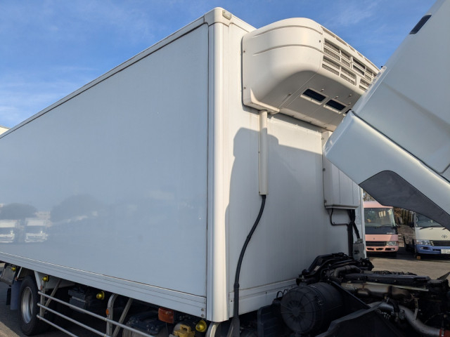 三菱ふそう ファイター 増トン 冷蔵冷凍バン 2KG-FK62FZ(99173) 45枚目
