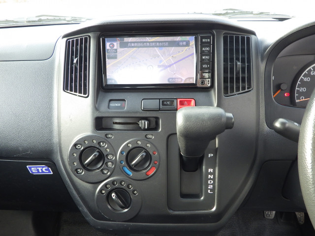 トヨタ ライトエース 小型 平ボディ DBF-S402U(99179) 9枚目