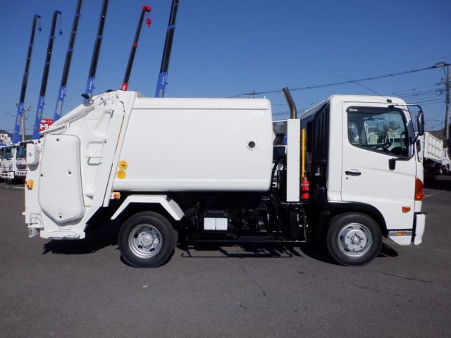 日野 レンジャー 中型 塵芥車（プレス式） SDG-FC9JCAP(99183) 8枚目