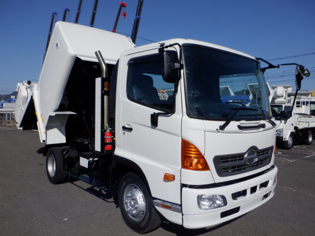 日野 レンジャー 中型 塵芥車（プレス式） SDG-FC9JCAP(99183) 14枚目