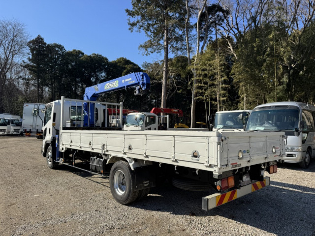 いすゞ フォワード 中型 平ボディ（クレーン付） TKG-FRR90S2(99184) 4枚目