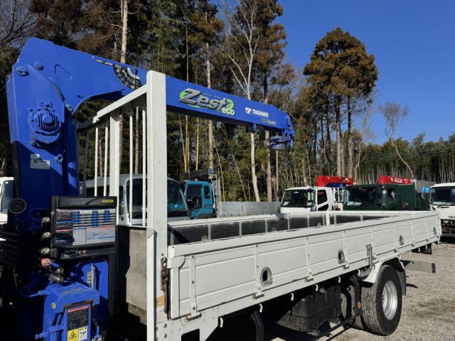 いすゞ フォワード 中型 平ボディ（クレーン付） TKG-FRR90S2(99184) 7枚目