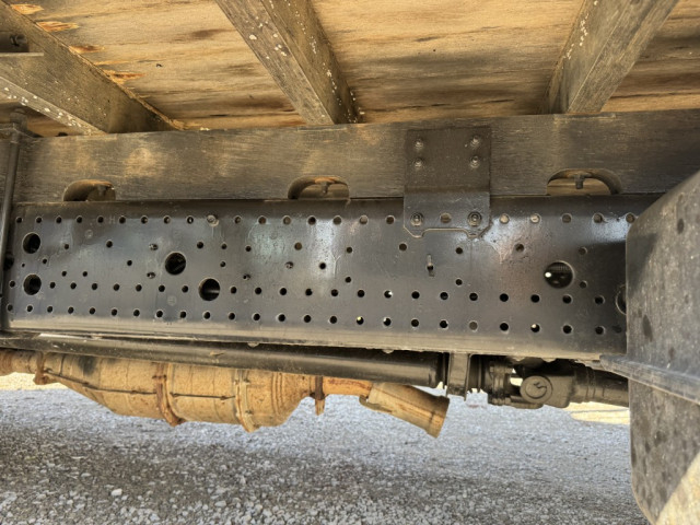 いすゞ フォワード 中型 平ボディ（クレーン付） TKG-FRR90S2(99184) 23枚目