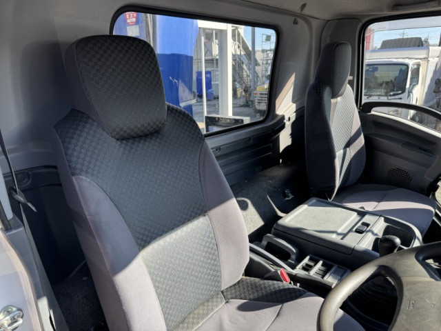 いすゞ フォワード 中型 平ボディ（クレーン付） TKG-FRR90S2(99184) 30枚目