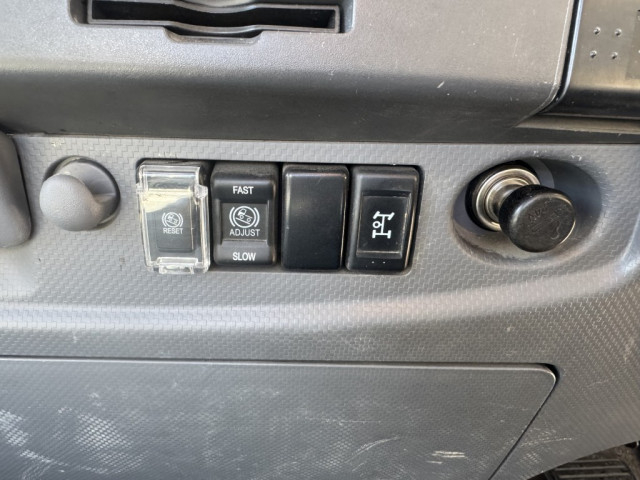 いすゞ フォワード 中型 平ボディ（クレーン付） TKG-FRR90S2(99184) 35枚目