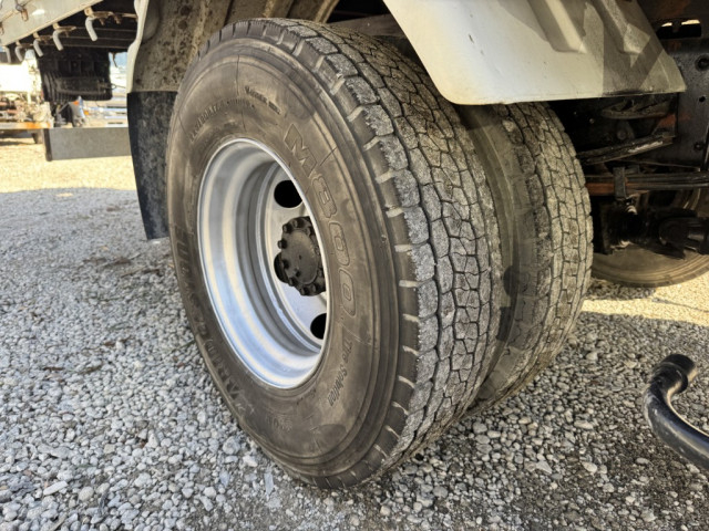 いすゞ フォワード 中型 平ボディ（クレーン付） TKG-FRR90S2(99184) 48枚目