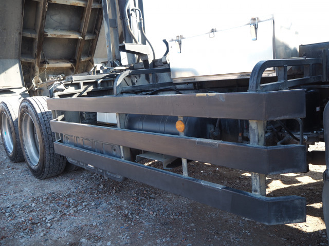 いすゞ フォワード 増トン 土砂ダンプ QKG-FVZ34U2(99187) 12枚目