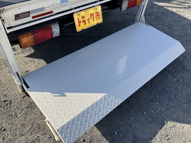 トヨタ ダイナ 小型 平ボディ TKG-XZU645(99189) 6枚目