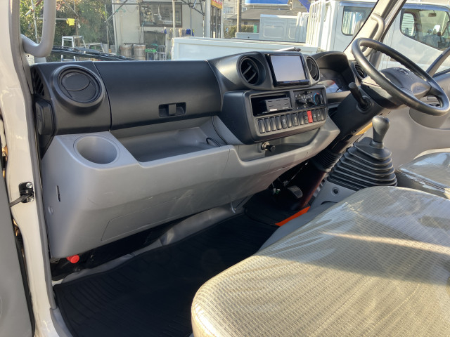 トヨタ ダイナ 小型 平ボディ TKG-XZU645(99189) 27枚目