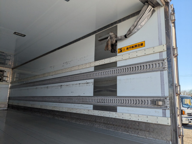 日野 レンジャー 増トン 冷蔵冷凍バン QKG-FE7JUAG(99190) 23枚目