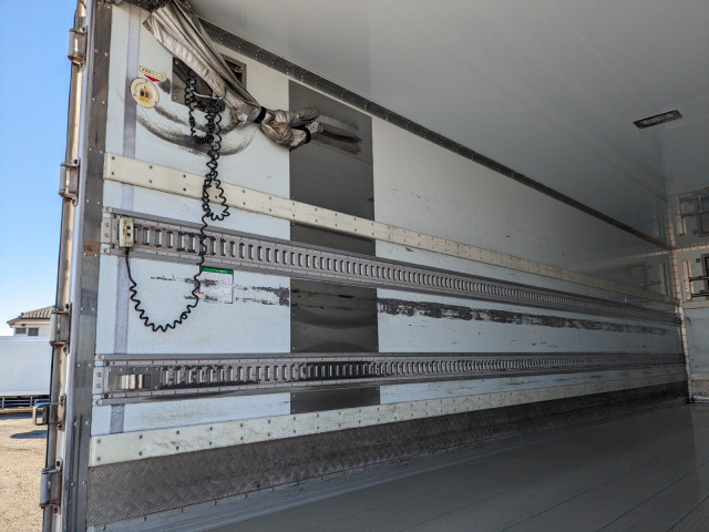 日野 レンジャー 増トン 冷蔵冷凍バン QKG-FE7JUAG(99190) 24枚目