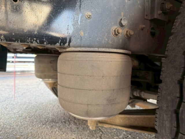 いすゞ フォワード 増トン 平ボディ（クレーン付） LPG-FTR90T2(99196) 14枚目