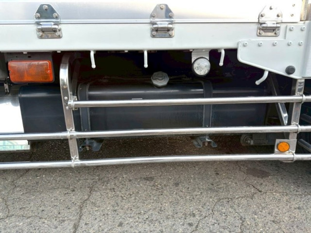 いすゞ フォワード 増トン 平ボディ（クレーン付） LPG-FTR90T2(99196) 19枚目