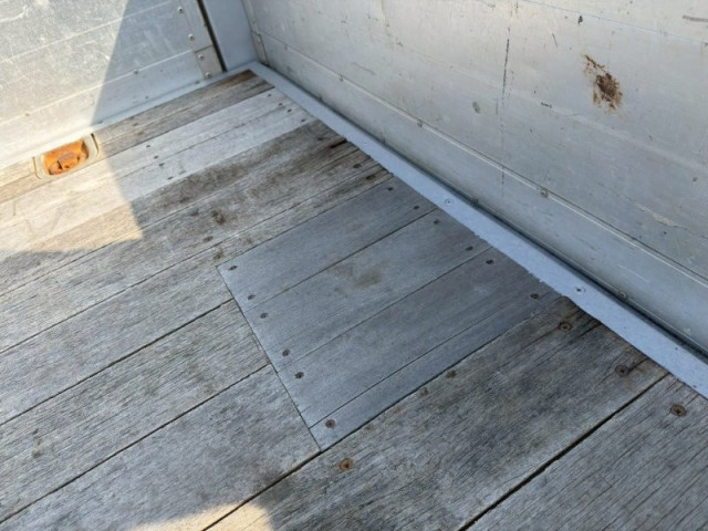 いすゞ フォワード 増トン 平ボディ（クレーン付） LPG-FTR90T2(99196) 26枚目