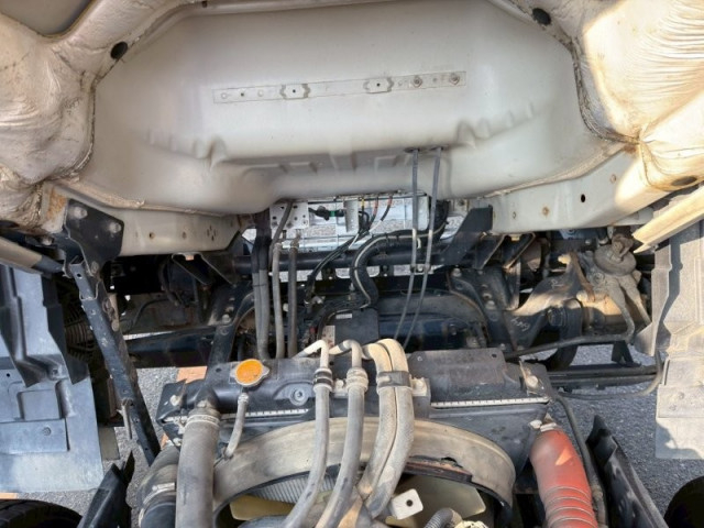 いすゞ フォワード 増トン 平ボディ（クレーン付） LPG-FTR90T2(99196) 31枚目