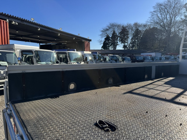 いすゞ フォワード 中型 平ボディ（クレーン付） TKG-FRR90S2(99201) 8枚目