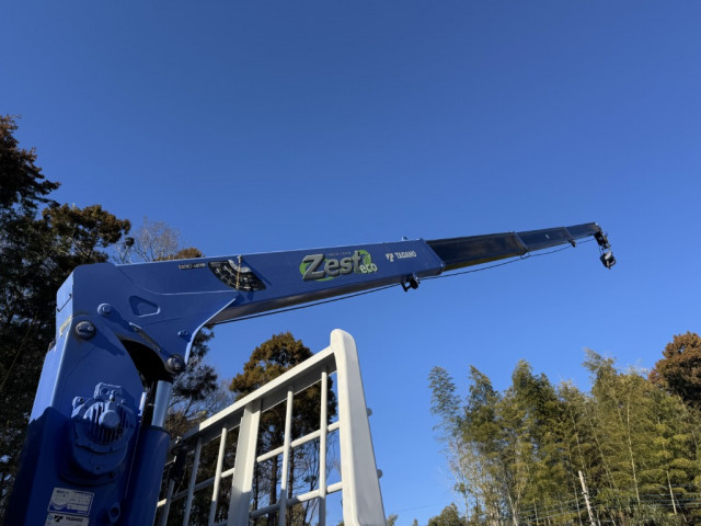 いすゞ フォワード 中型 平ボディ（クレーン付） TKG-FRR90S2(99201) 13枚目