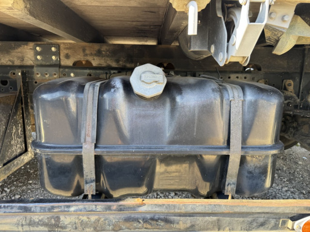 いすゞ フォワード 中型 平ボディ（クレーン付） TKG-FRR90S2(99201) 26枚目